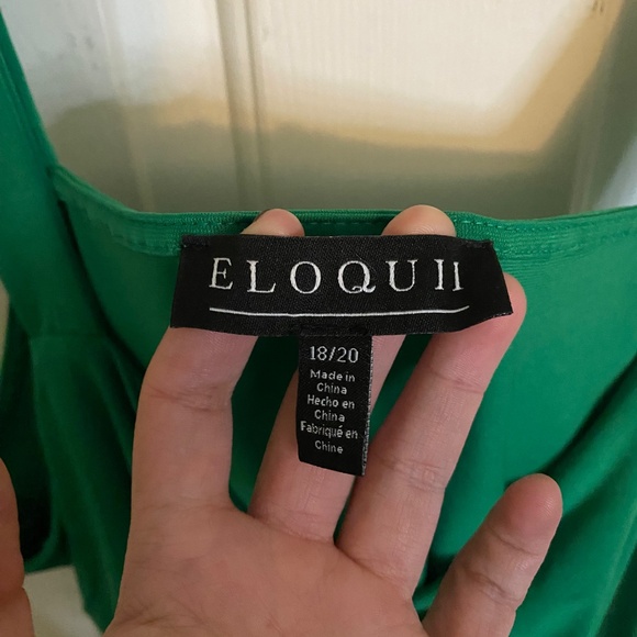 Top - Picture 2 of 4